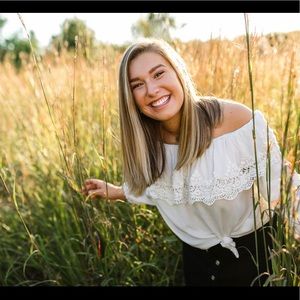 Meet your Posher, Hannah